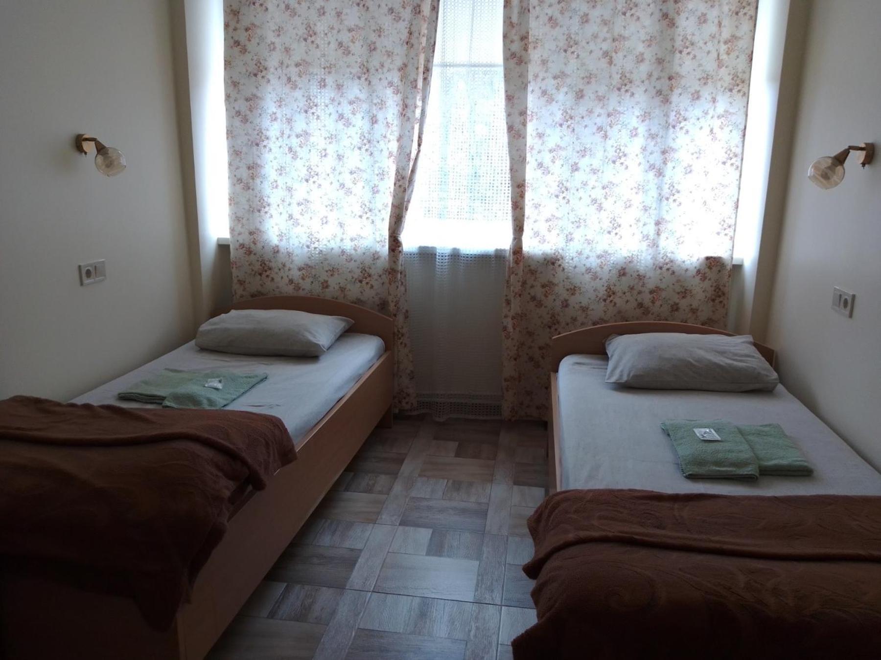 Hostel Iskra Lviv Exterior foto